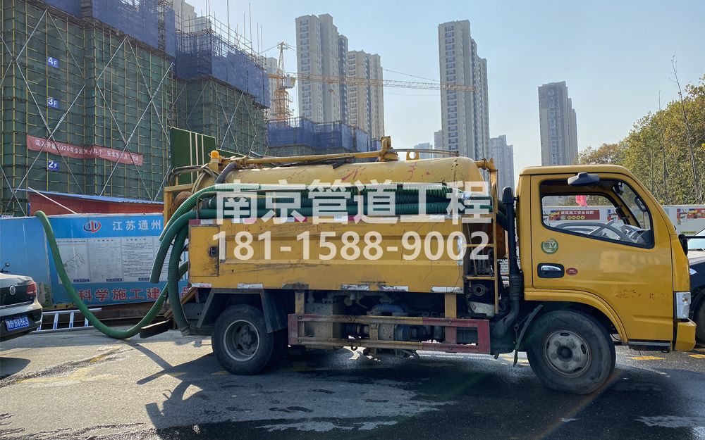 265松江建筑工地抽粪