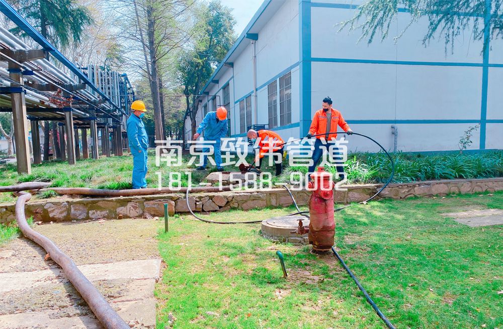 360松江石化工厂管道清洗
